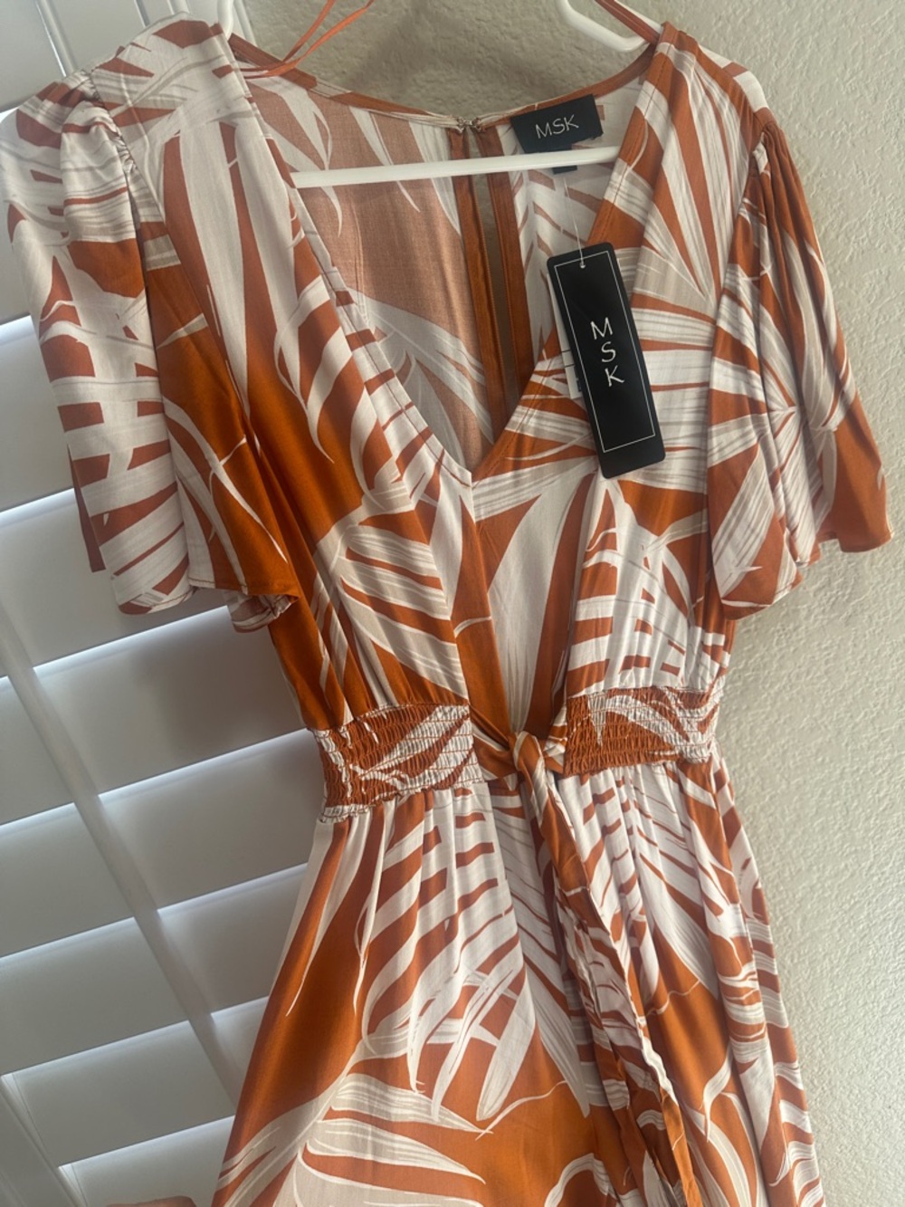 MSK Rust & Ivory Tropical Leaf V-Neck Midi jumpsuit